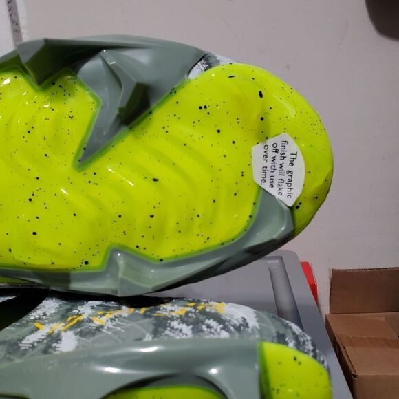 Nike Vapor Edge Elite 360 2 Men Sz 11.5 Volt Black Football Cleats FB3347-703 - Picture 8 of 8